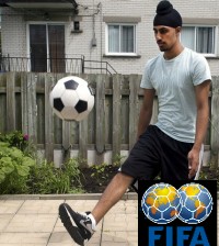 La FIFA autorise le voile et le turban sur les terrains de soccer